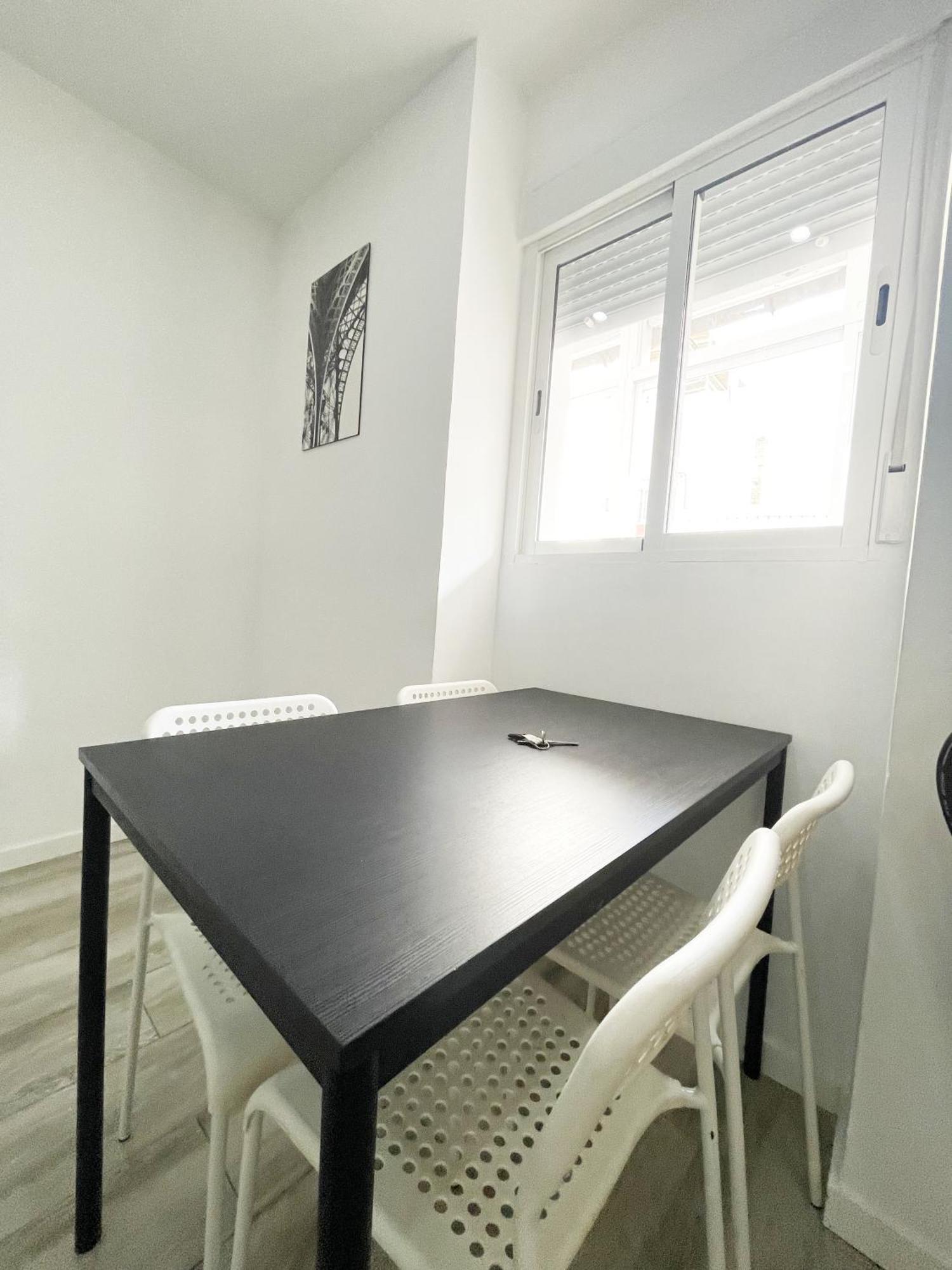 Relax Apartaments 1Min Metro 马德里 外观 照片